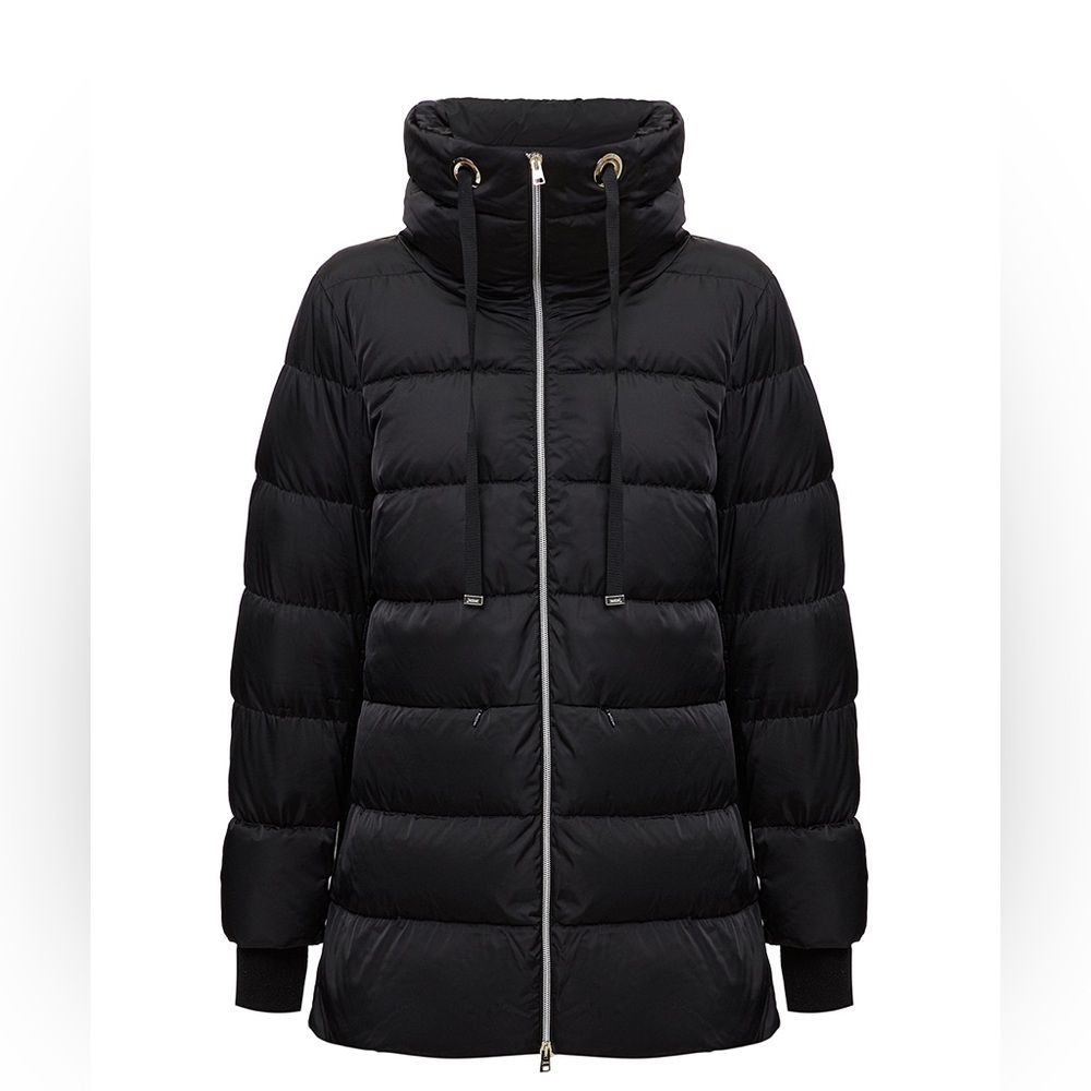NWT Herno Black A Line Puffer Coat, size 38